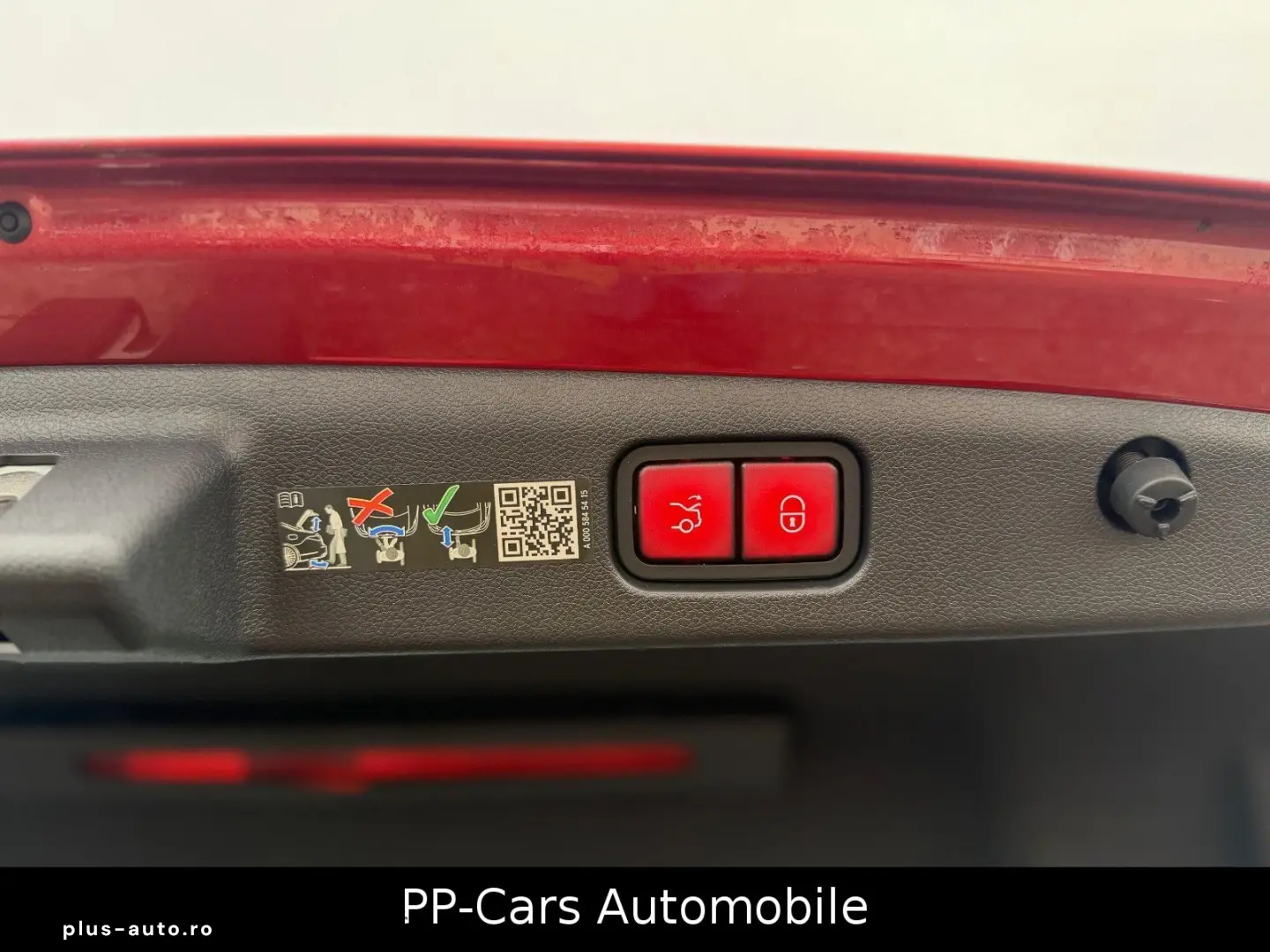 MERCEDES-BENZ E 220 d AMG PREMIUM  Superscreen MASSA&hellip;