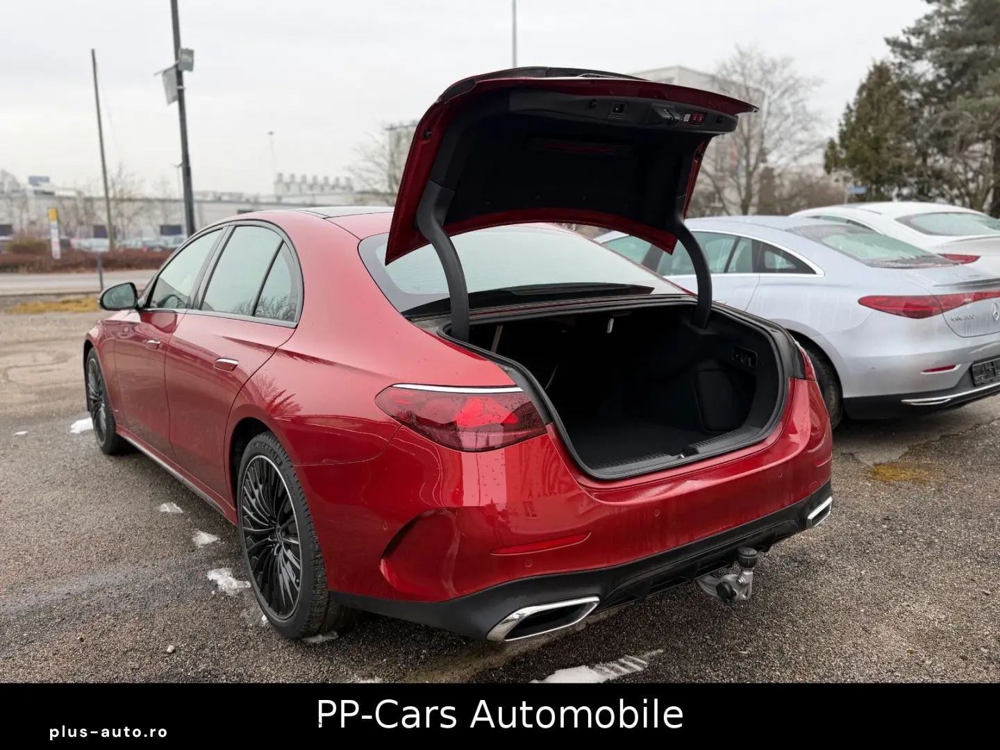 MERCEDES-BENZ E 220 d AMG PREMIUM  Superscreen MASSA&hellip;