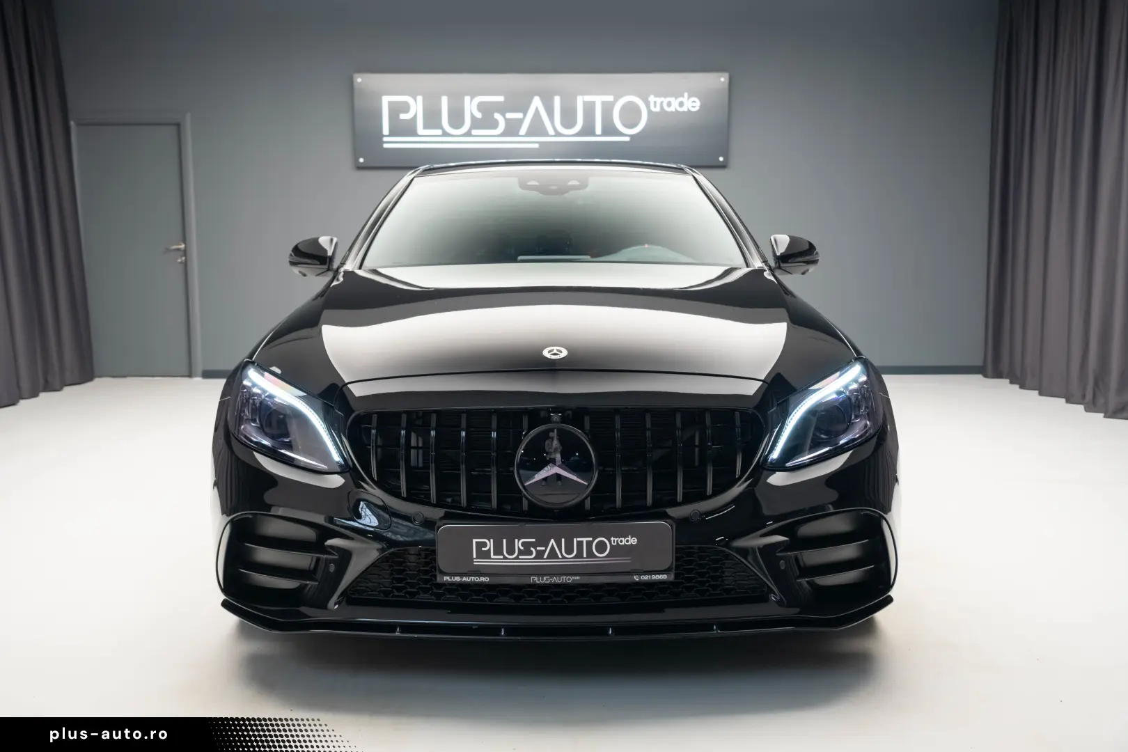 Mercedes Benz C 43 AMG R19 Burmester 360 Head Up Pano