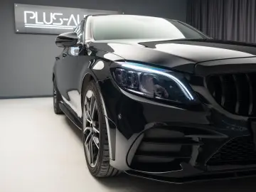 Mercedes Benz C 43 AMG R19 Burmester 360 Head Up Pano