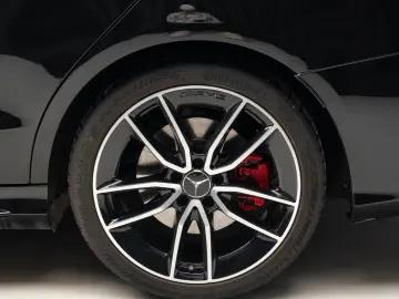 Mercedes Benz C 43 AMG R19 Burmester 360 Head Up Pano