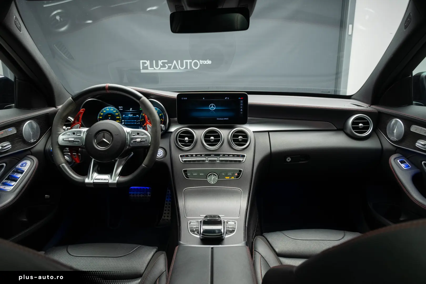 Mercedes Benz C 43 AMG R19 Burmester 360 Head Up Pano