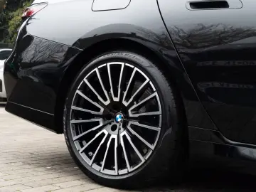 BMW 740d M SPORT.MASSAGE.DR.ASS.PRO.SKY.SOFTC.5 100