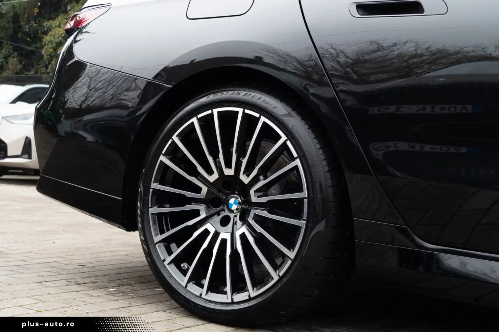 BMW 740d M SPORT.MASSAGE.DR.ASS.PRO.SKY.SOFTC.5 100