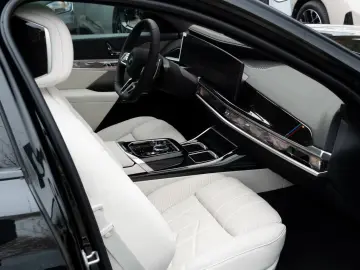 BMW 740d M SPORT.MASSAGE.DR.ASS.PRO.SKY.SOFTC.5 100