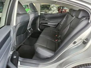 LEXUS ES 300 h Business Line Leder Schiebedach Navi el