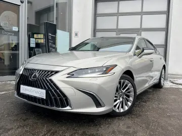 LEXUS ES 300h 2 5 HEV Luxury Line   Head-Up   360 Kame