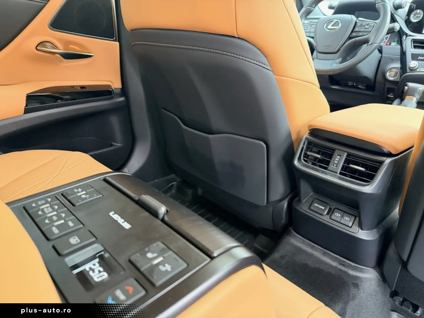 LEXUS ES 300h 2 5 HEV Luxury Line   Head-Up   360 Kame