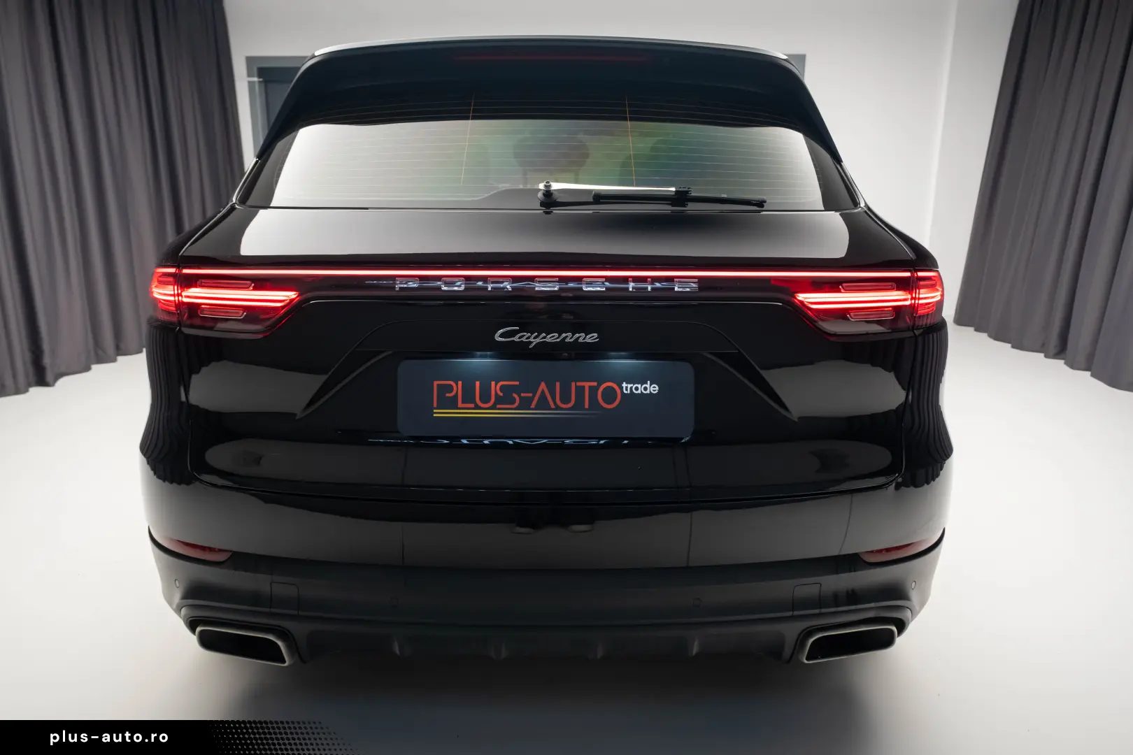 Porsche Cayenne Bose Pano R20 Sport Chrono