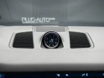 Porsche Cayenne Bose Pano R20 Sport Chrono