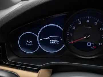 Porsche Cayenne Bose Pano R20 Sport Chrono