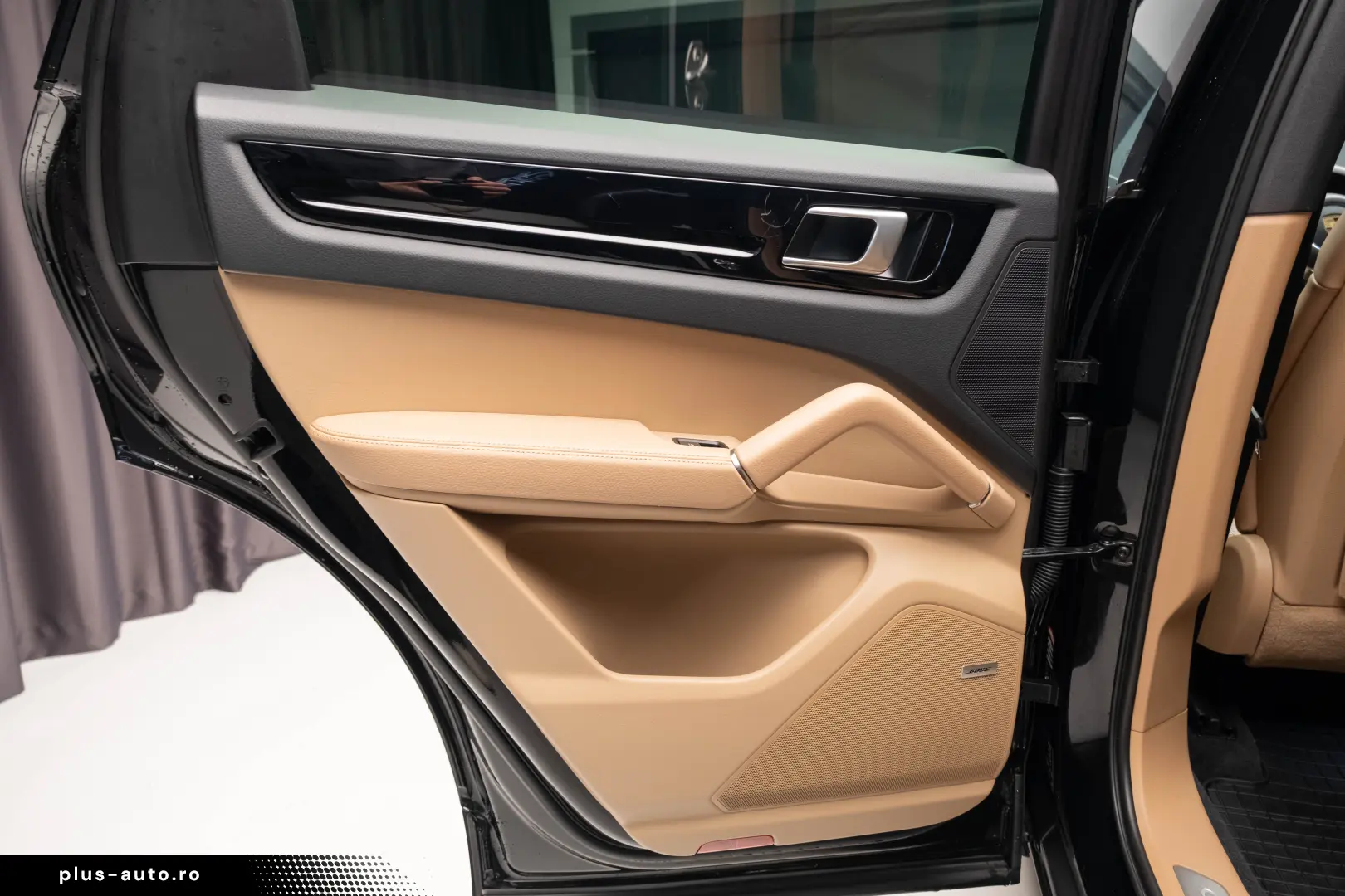 Porsche Cayenne Bose Pano R20 Sport Chrono