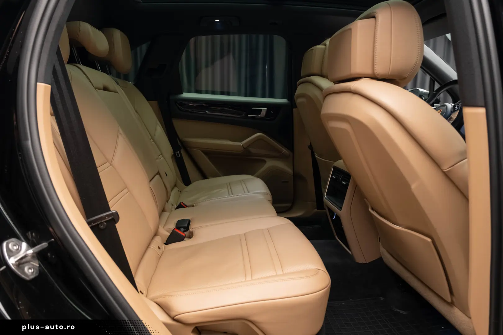 Porsche Cayenne Bose Pano R20 Sport Chrono