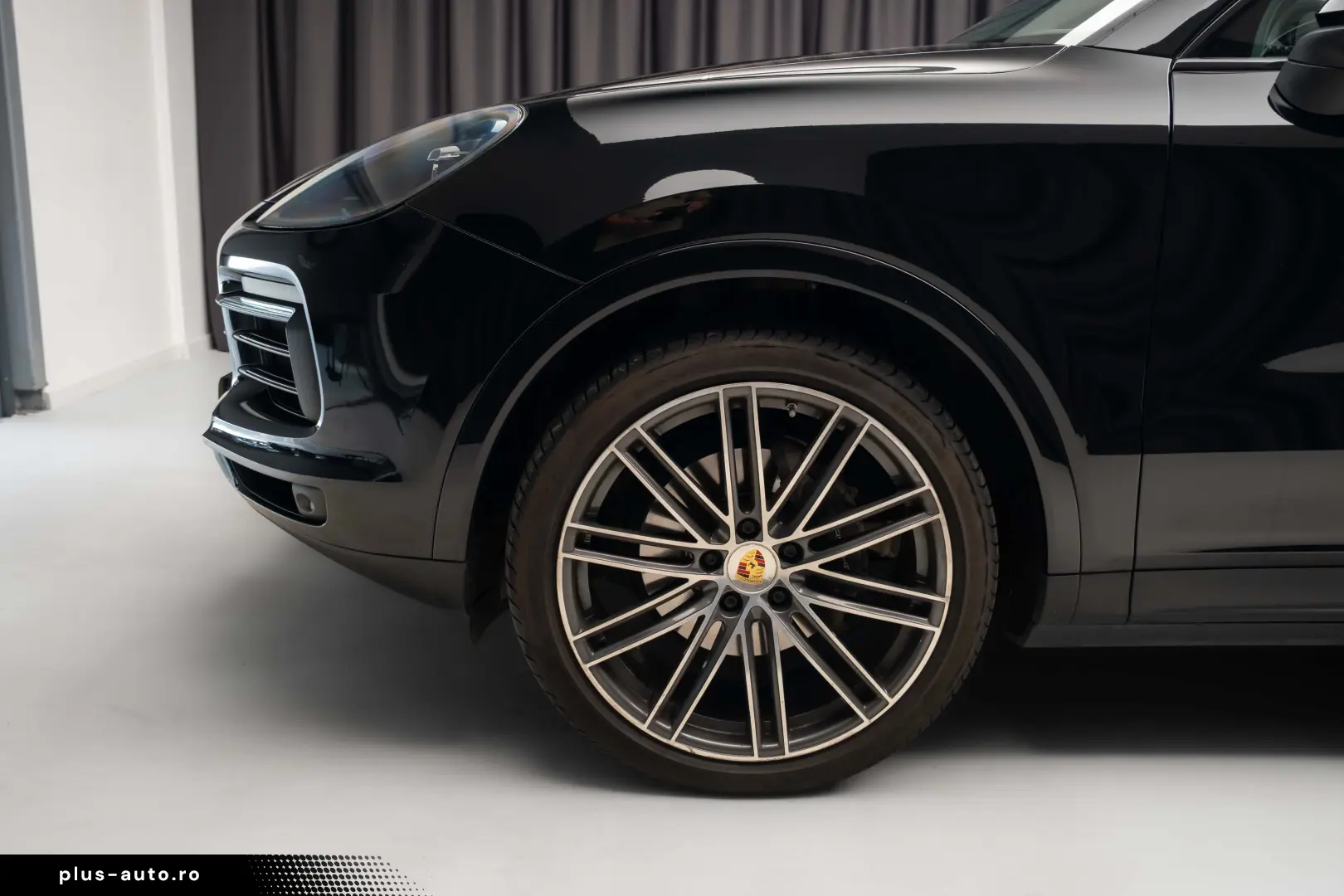 Porsche Cayenne Bose Pano R20