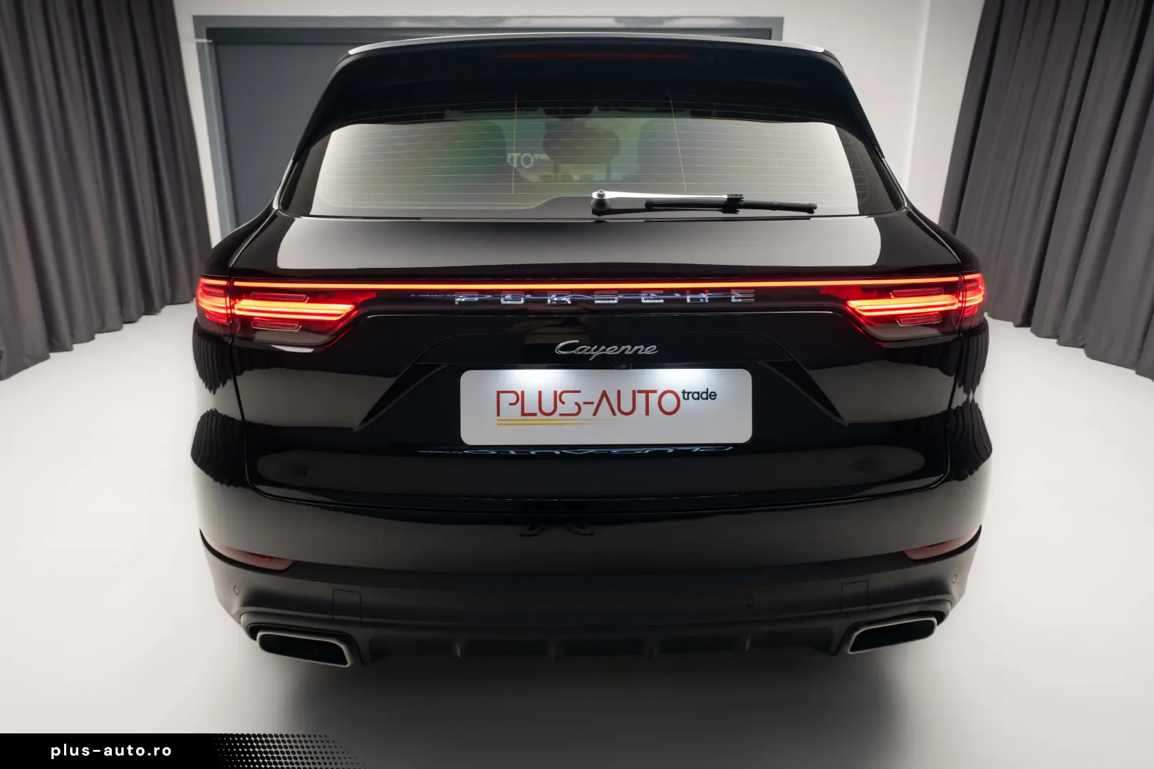 Porsche Cayenne Bose Pano R20