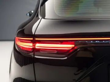 Porsche Cayenne Bose Pano R20