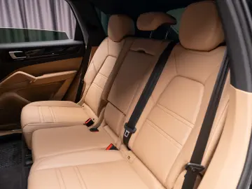 Porsche Cayenne Bose Pano R20