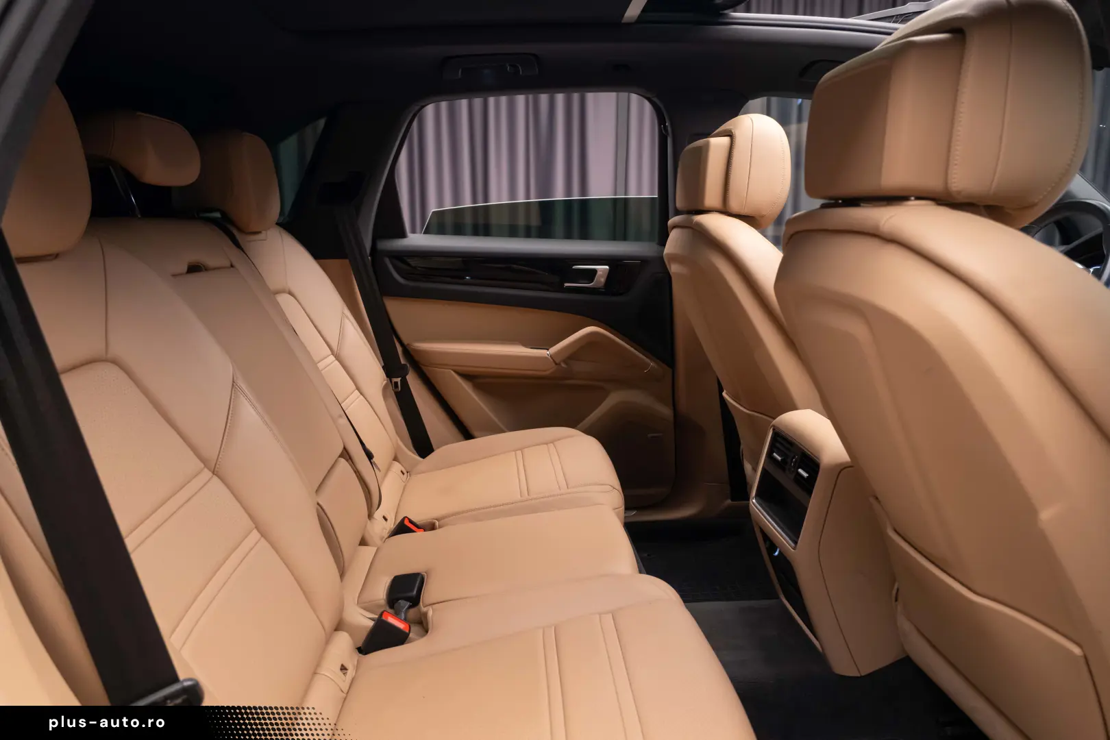 Porsche Cayenne Bose Pano R20