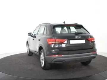 Audi Q3 35 TFSI S tronic