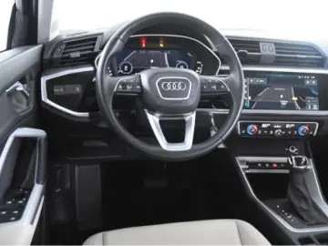 Audi Q3 35 TFSI S tronic