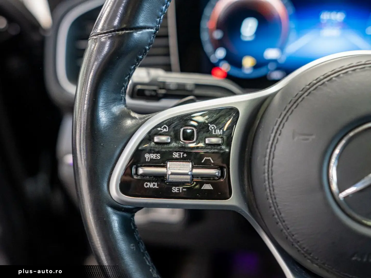 MERCEDES-BENZ GLE 350 e 4M AMG