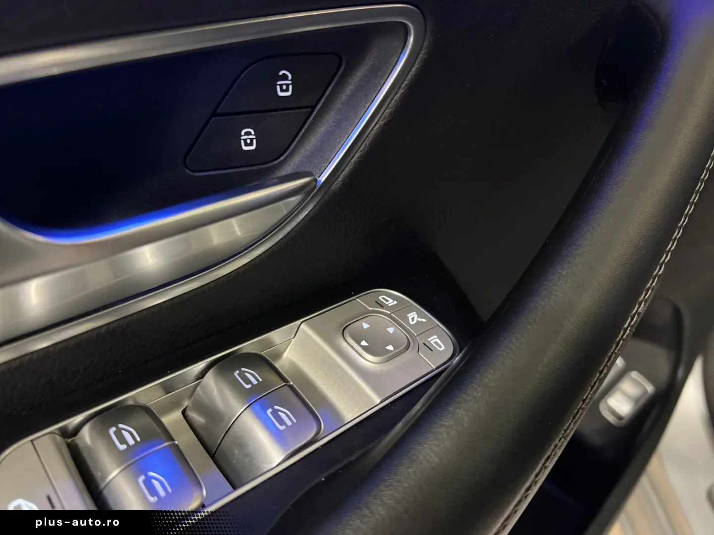 MERCEDES-BENZ GLE 300 d 4Matic