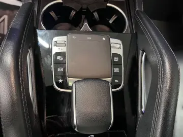 MERCEDES-BENZ GLE 300 d 4Matic