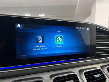 MERCEDES-BENZ GLE 300 d 4Matic