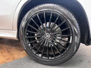 MERCEDES-BENZ GLE 300 d 4Matic