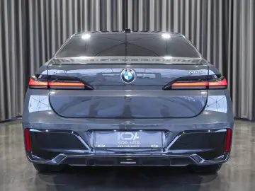 BMW 740 7 740 d xDrive M Sport