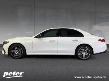 MERCEDES-BENZ E 200 Limousine AMG NIGHT 19'&apo&hellip;