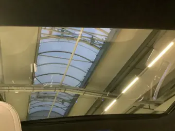 MERCEDES-BENZ E 200 Limousine AMG NIGHT 19'&apo&hellip;