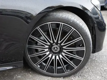 MERCEDES-BENZ E 200 AMG-Sport Super Pano Burm Night &hellip;