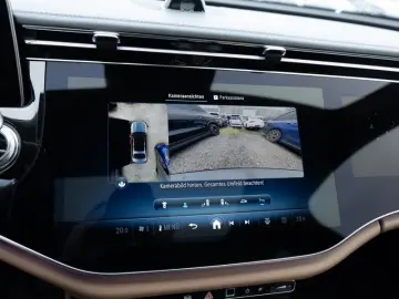 MERCEDES-BENZ E 200 AMG-Sport Super Pano Burm Night &hellip;