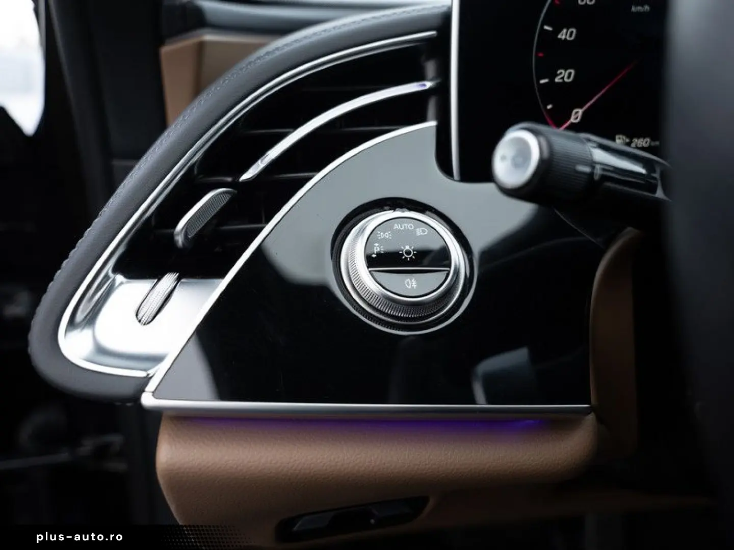 MERCEDES-BENZ E 200 AMG-Sport Super Pano Burm Night &hellip;