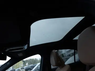 MERCEDES-BENZ E 200 AMG-Sport Super Pano Burm Night &hellip;