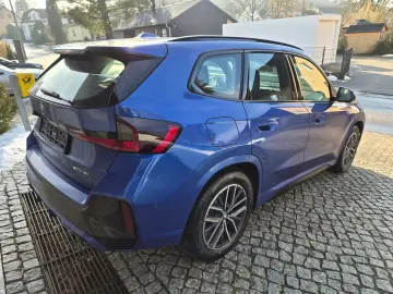 BMW X1 18 i sDrive M Sport  LED Navi Leder Kamera