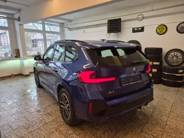 BMW X1 18 i sDrive M Sport  LED Navi Leder Kamera