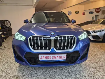 BMW X1 18 i sDrive M Sport  LED Navi Leder Kamera