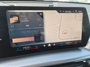 BMW X1 18 i sDrive M Sport  LED Navi Leder Kamera