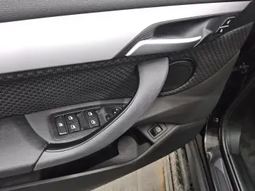 BMW X1 sDrive20d Advantage 2-Sitze Navi LED