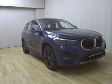 BMW X1 sDrive20d Advantage Navi LED HuD Hifi RFK
