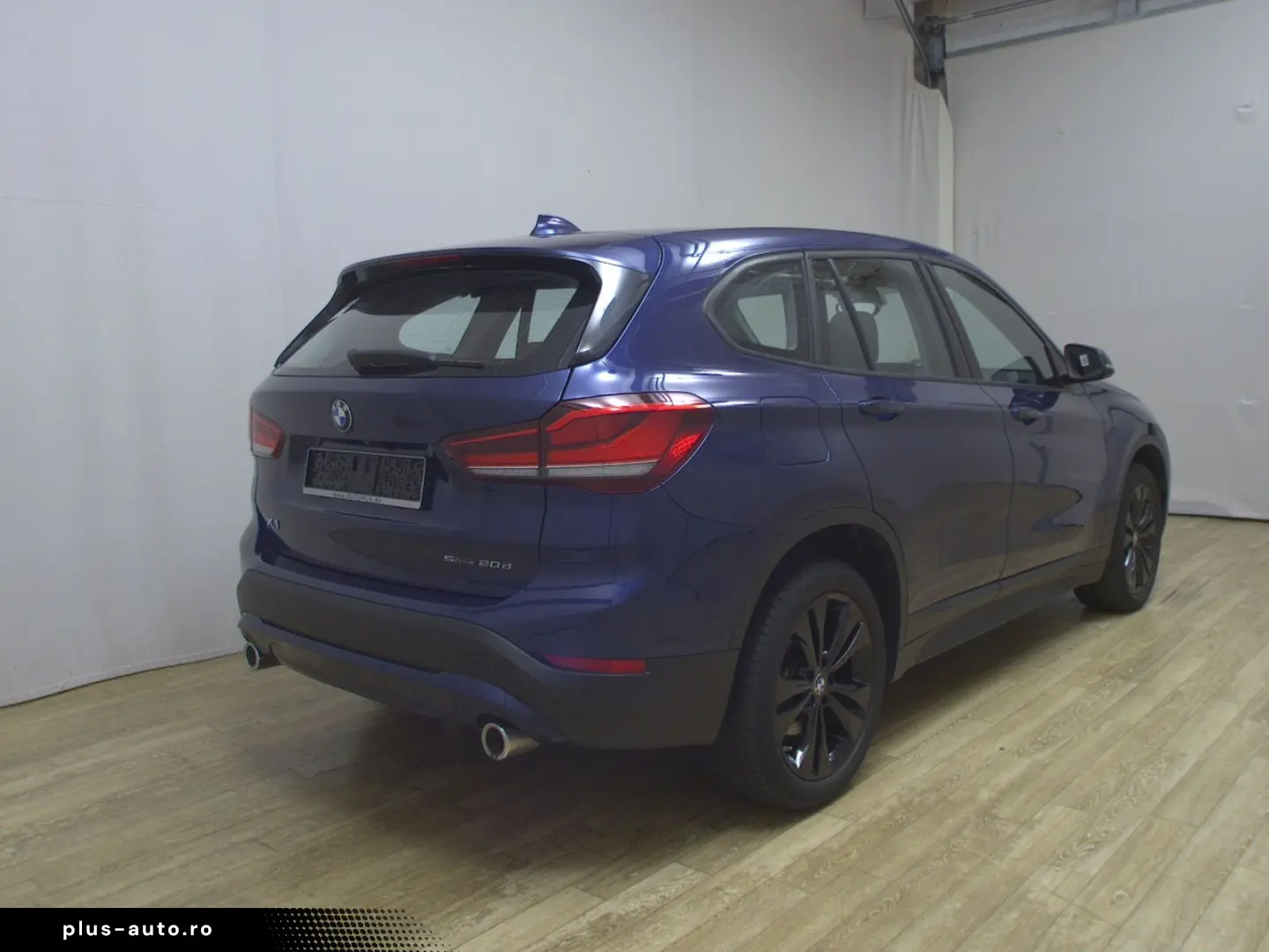 BMW X1 sDrive20d Advantage Navi LED HuD Hifi RFK