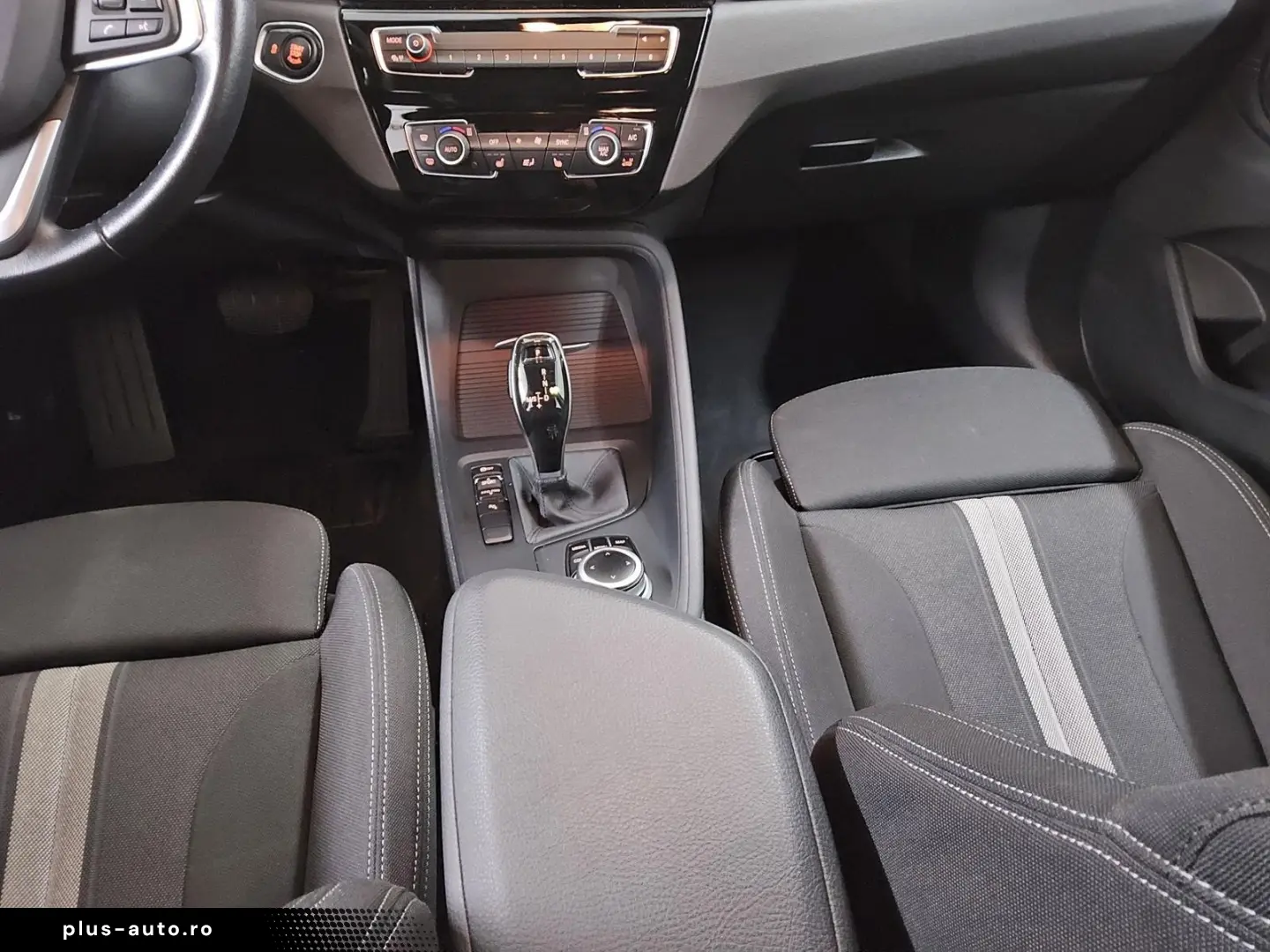 BMW X1 sDrive20d Advantage Navi LED HuD Hifi RFK