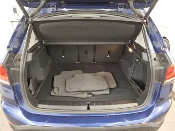 BMW X1 sDrive20d Advantage Navi LED HuD Hifi RFK