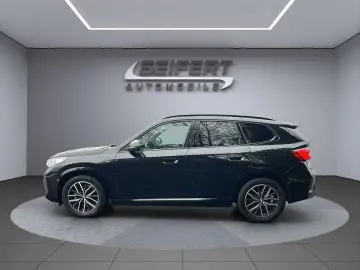 BMW X1 sDrive18i M-SPORT   AHK   PANO