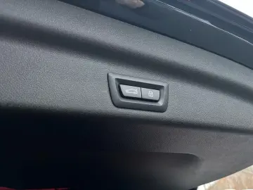 BMW X1 sDrive18i M-SPORT   AHK   PANO