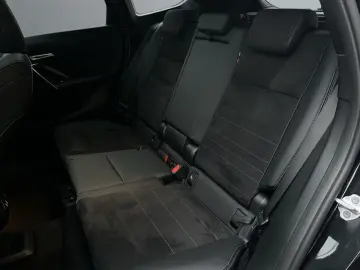 BMW X1 sDrive18i M-SPORT   AHK   PANO