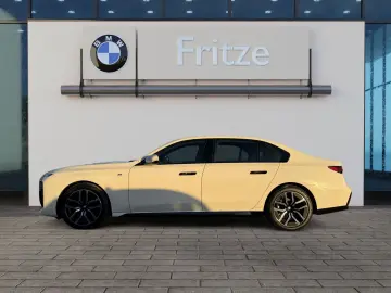 BMW 740 d xDrive  M-Sport StandHZG AHK Massagesitze