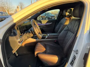 BMW 740 d xDrive  M-Sport StandHZG AHK Massagesitze